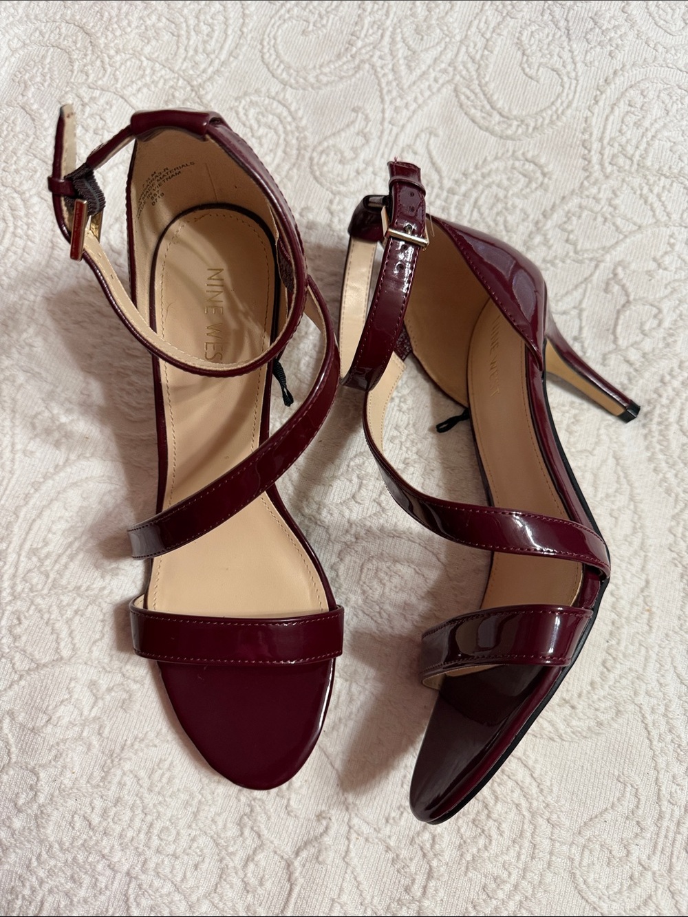 Nine West Size 7.5M Burgundy Patent Stiletto Heels